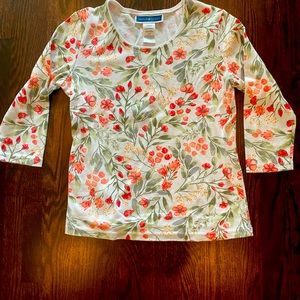 Sweet Floral TShirt three quarter sleeve Small